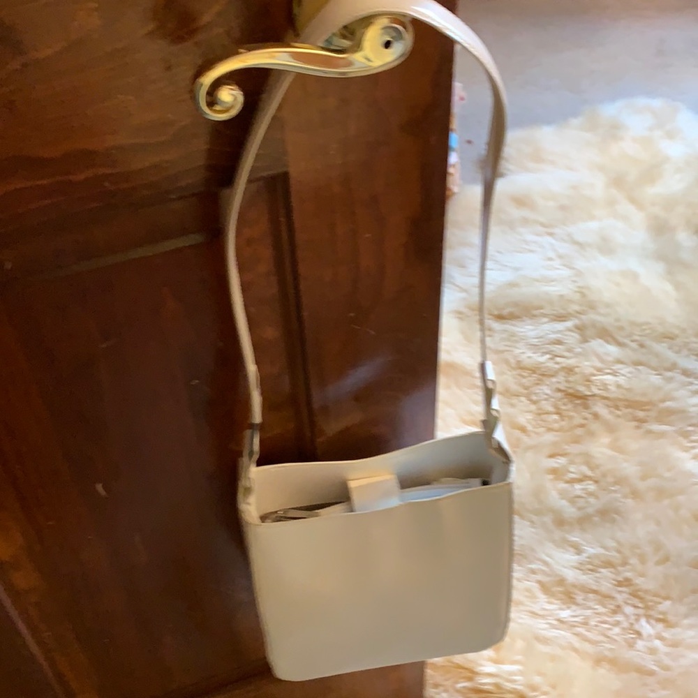 Nwt Calvin Klein ivory shoulder bag